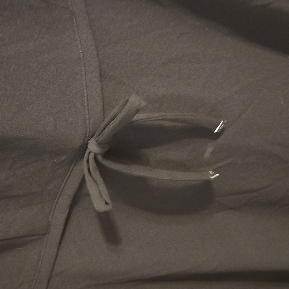 Tommy Hilfiger Black Lace Sleeve Midi Dress. NWOT - Picture 5 of 7